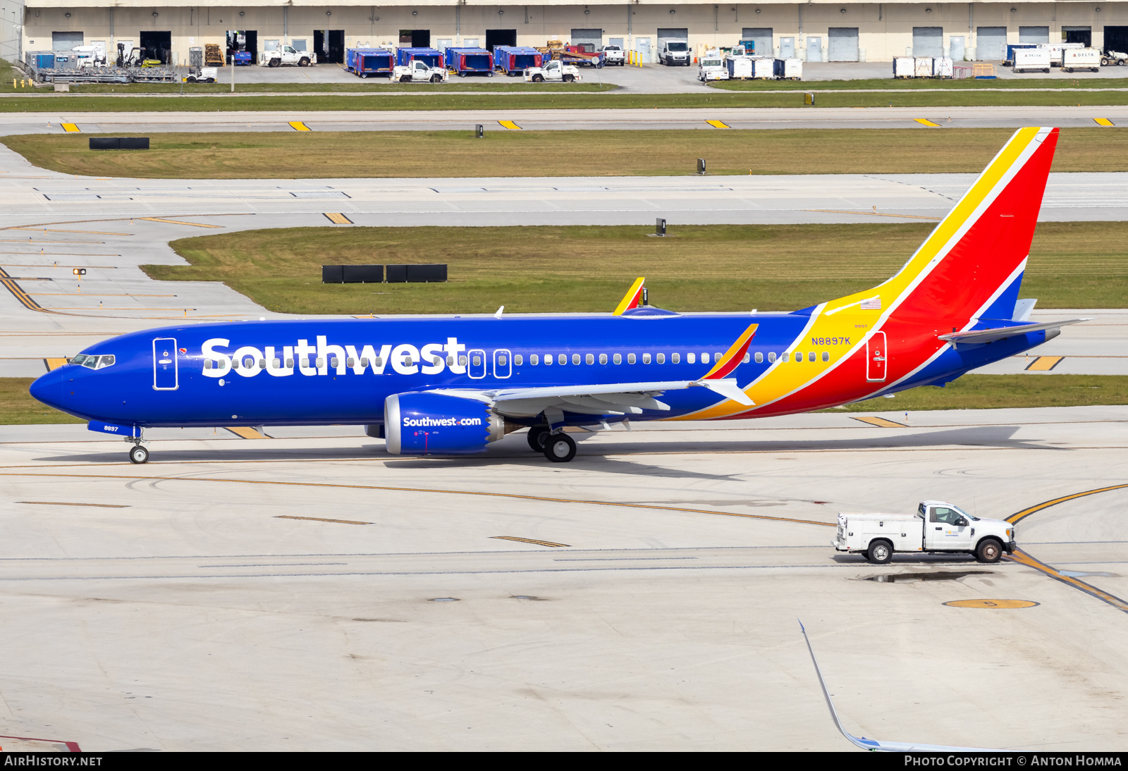 Aircraft Photo of N8897K | Boeing 737-8 Max 8 | Southwest Airlines | AirHistory.net #634431