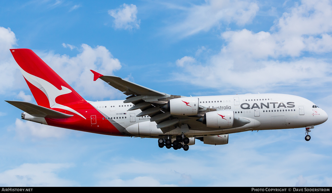 Aircraft Photo of VH-OQD | Airbus A380-842 | Qantas | AirHistory.net #634443