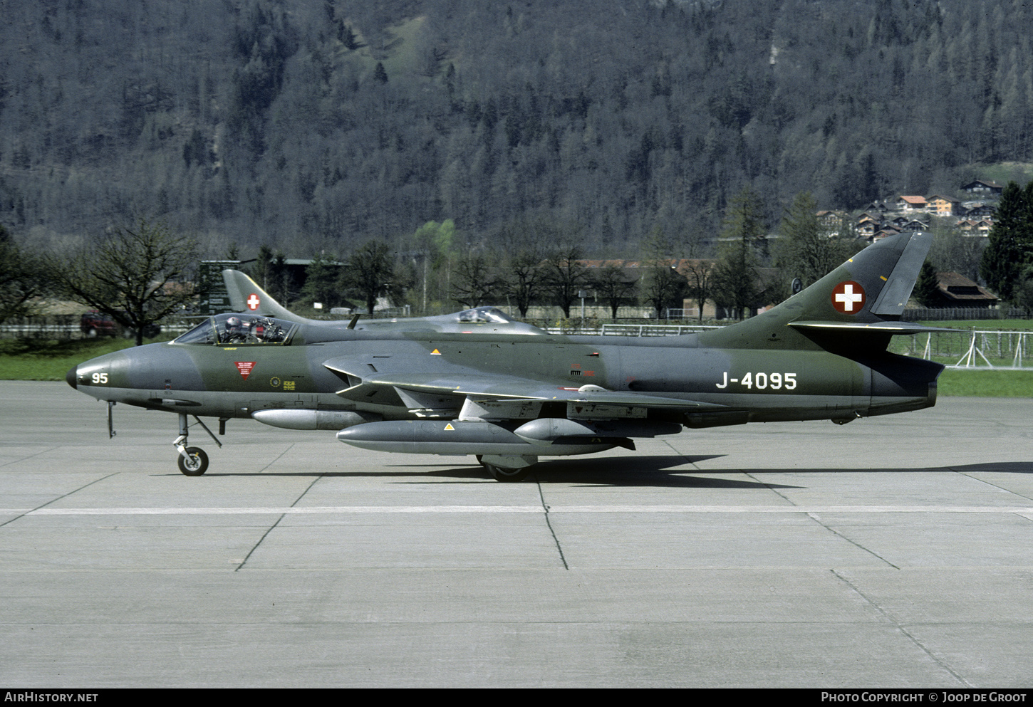 Aircraft Photo of J-4095 | Hawker Hunter F58 | Switzerland - Air Force | AirHistory.net #634498
