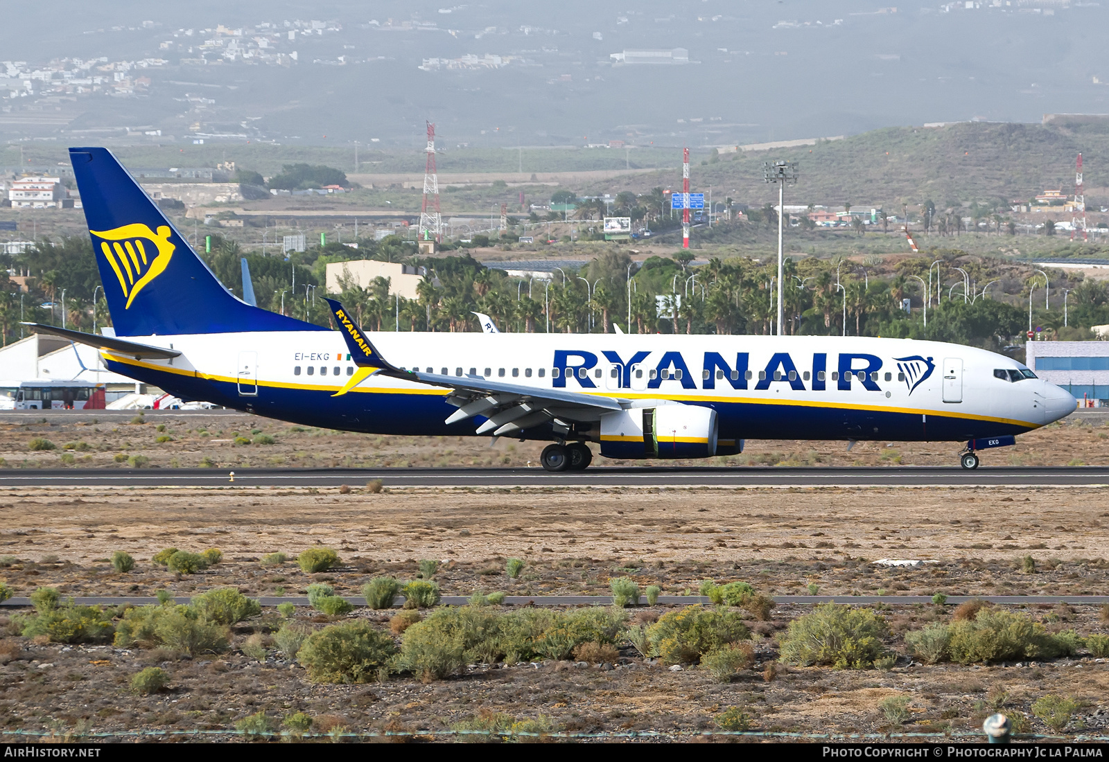 Aircraft Photo of EI-EKG | Boeing 737-8AS | Ryanair | AirHistory.net #634539