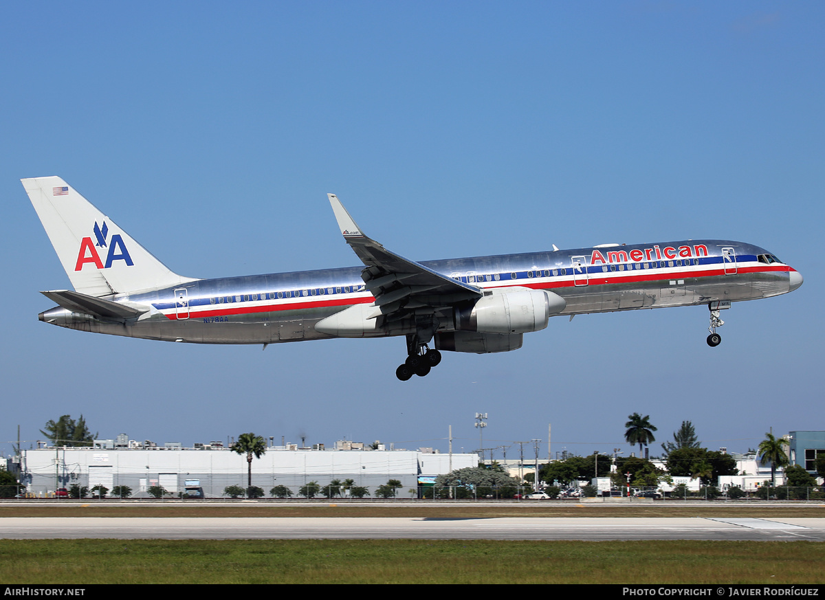 Aircraft Photo of N178AA | Boeing 757-223 | American Airlines | AirHistory.net #634622