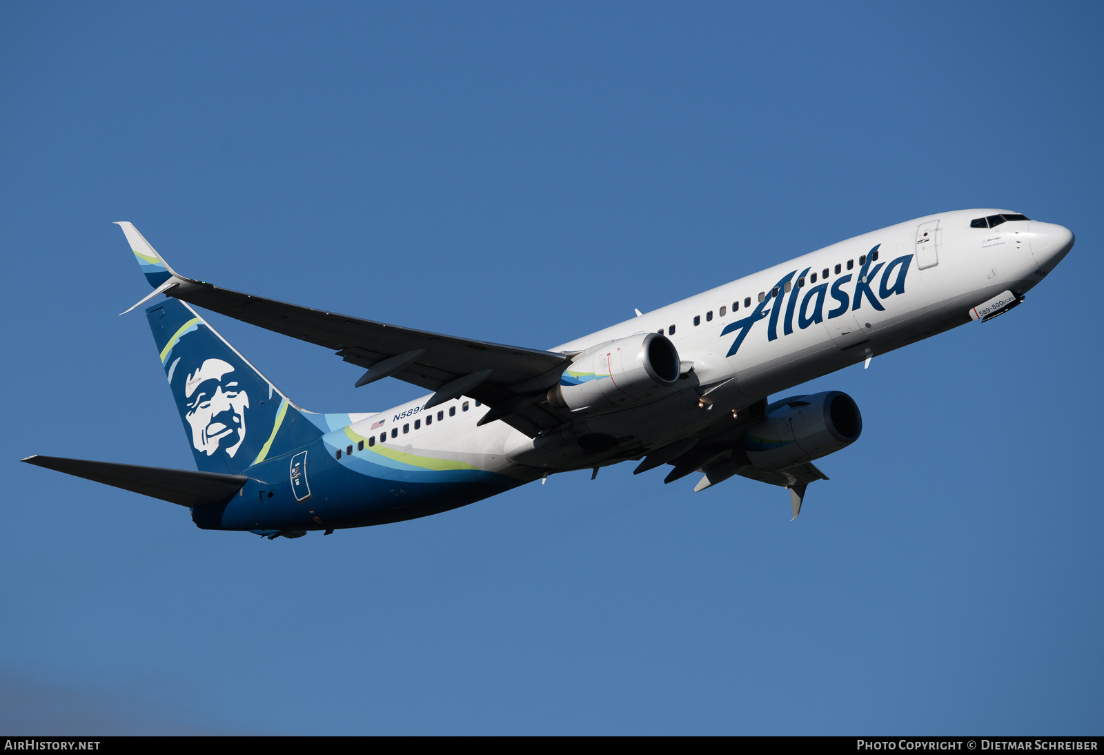 Aircraft Photo of N589AS | Boeing 737-890 | Alaska Airlines | AirHistory.net #634641