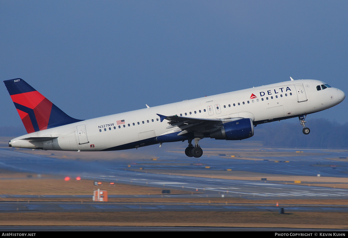 Aircraft Photo of N327NW | Airbus A321-211 | Delta Air Lines | AirHistory.net #634648