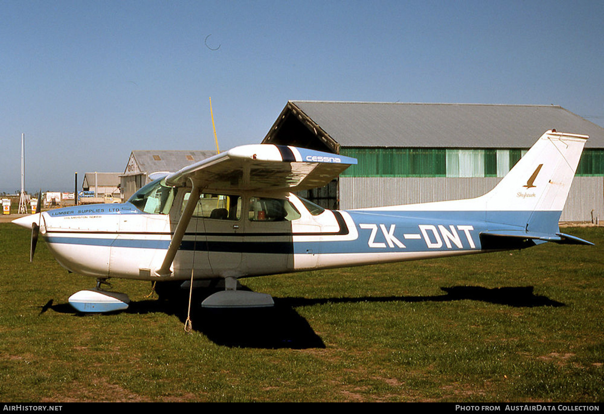 Aircraft Photo of ZK-DNT | Cessna 172M Skyhawk | Lumber Supplies | AirHistory.net #634685