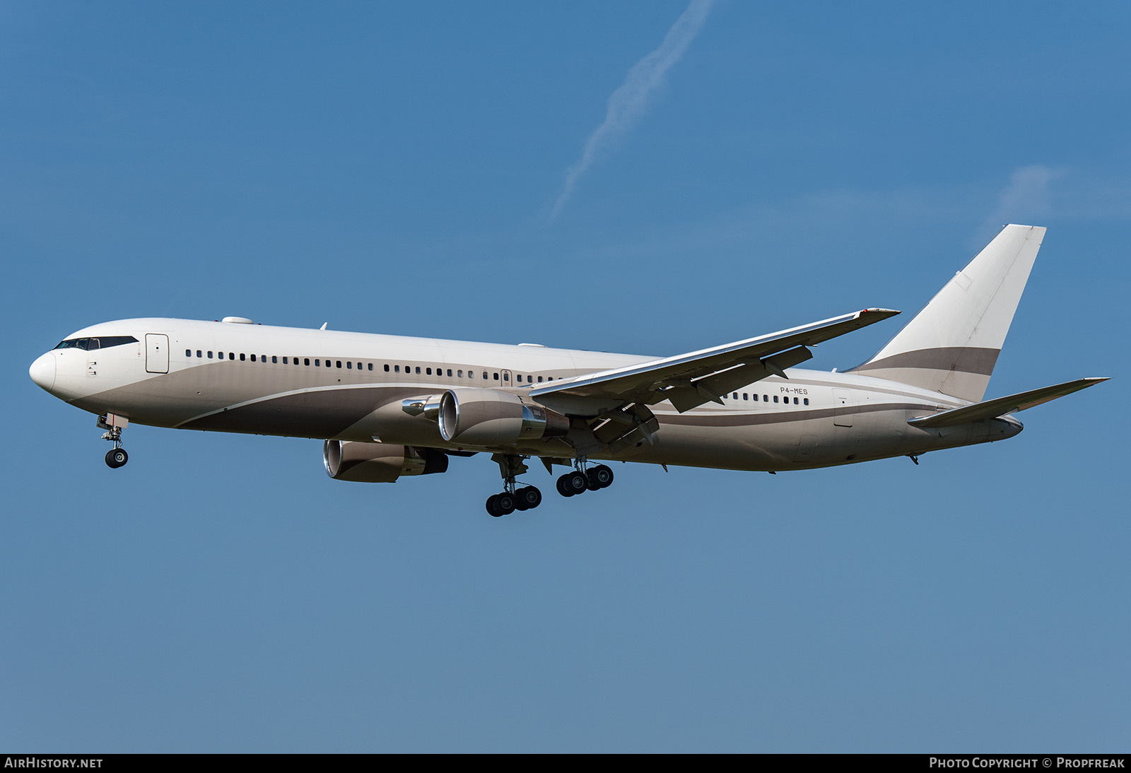 Aircraft Photo of P4-MES | Boeing 767-33A/ER | AirHistory.net #634718