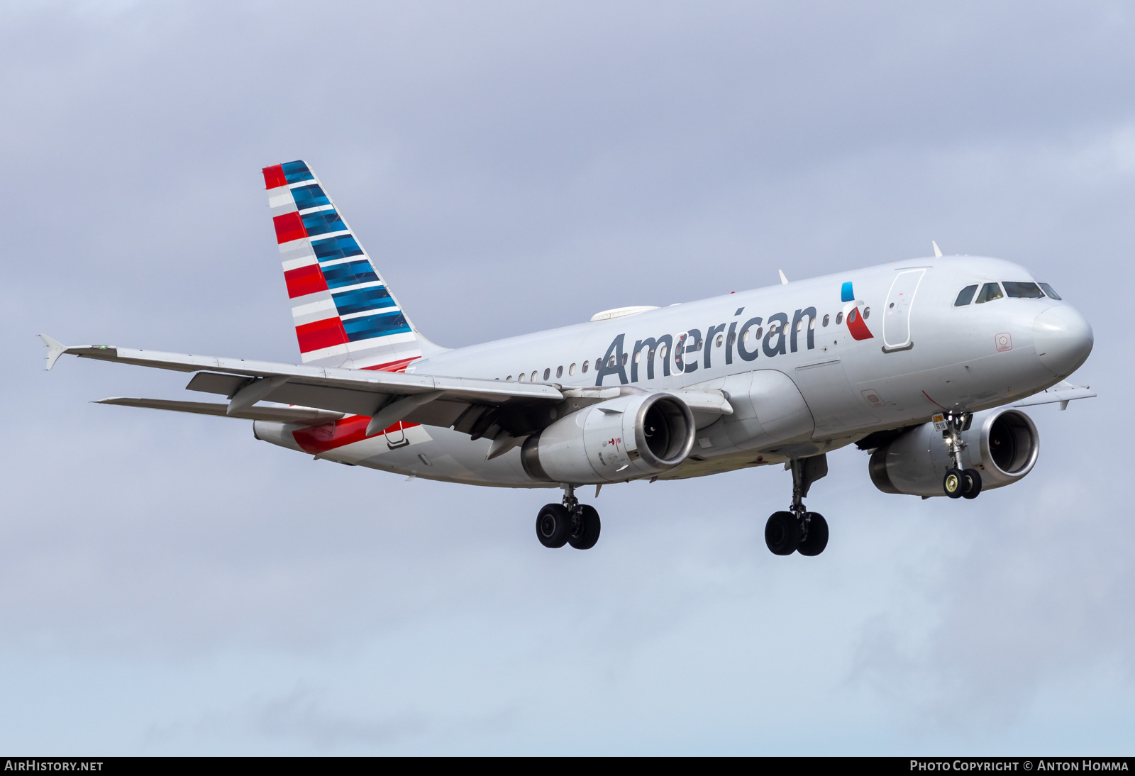 Aircraft Photo of N818AW | Airbus A319-132 | American Airlines | AirHistory.net #634889