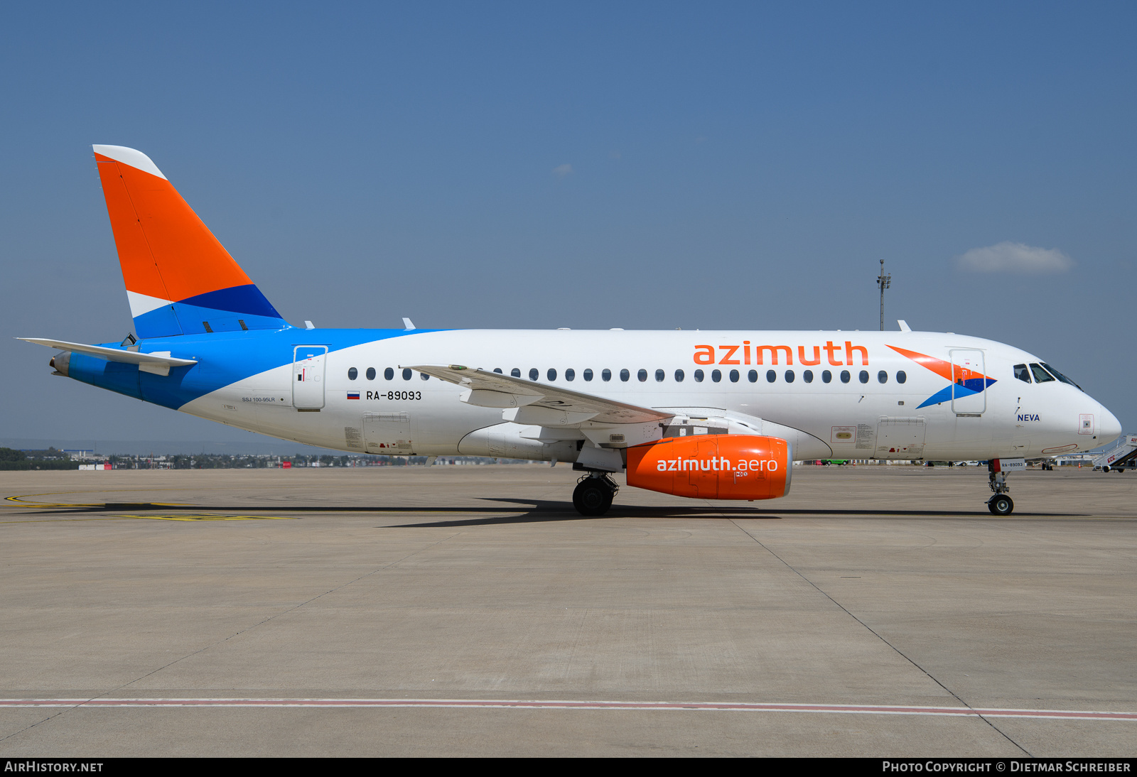 Aircraft Photo of RA-89093 | Sukhoi SSJ-100-95B-LR Superjet 100 (RRJ-95LR) | Azimuth Airlines | AirHistory.net #634894