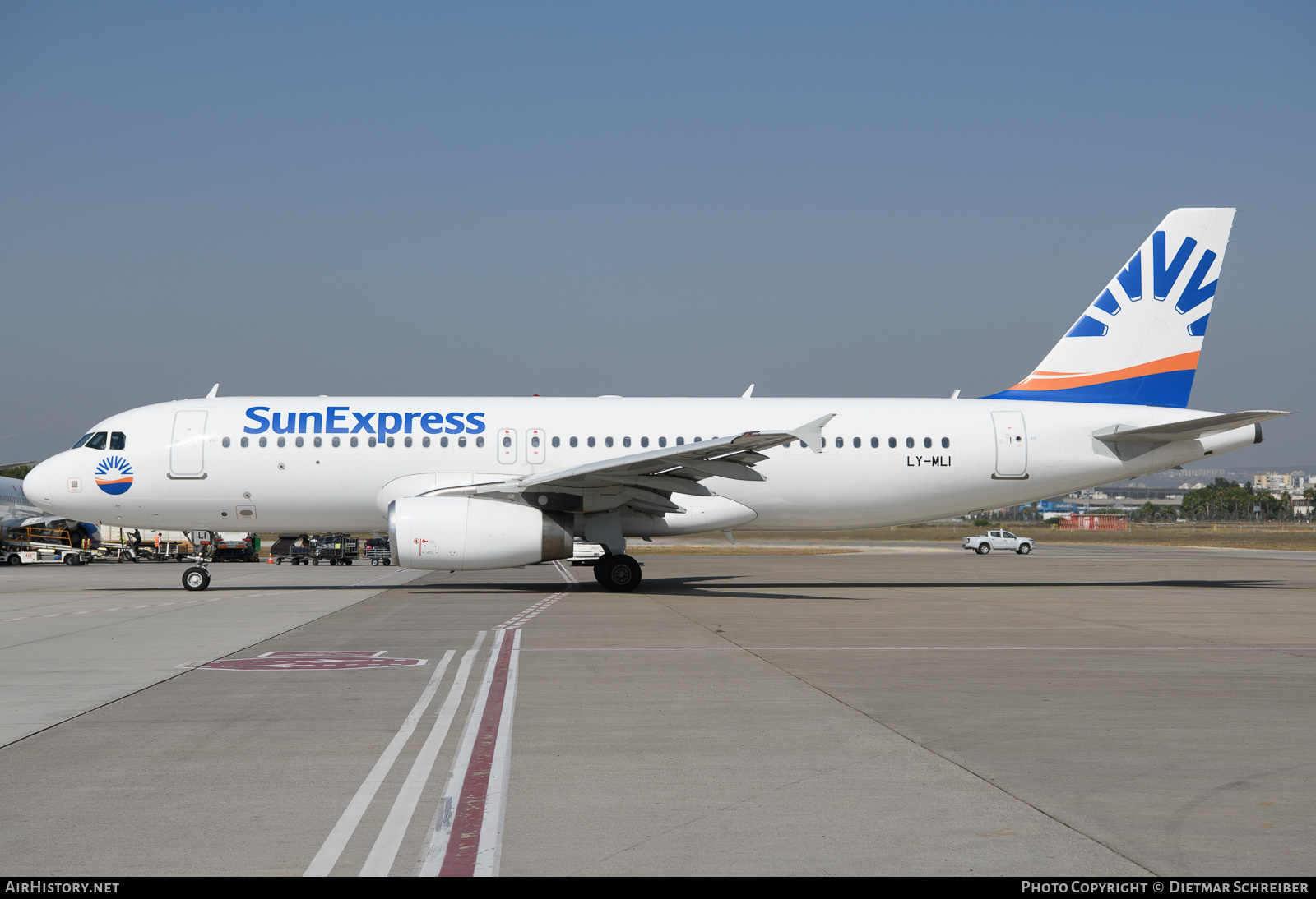 Aircraft Photo of LY-MLI | Airbus A320-232 | SunExpress | AirHistory.net #634922
