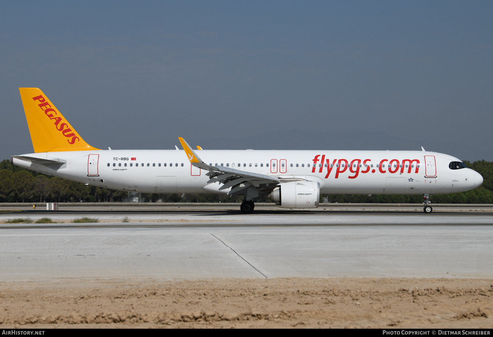 Aircraft Photo of TC-RBG | Airbus A321-251NX | Pegasus Airlines | AirHistory.net #634928