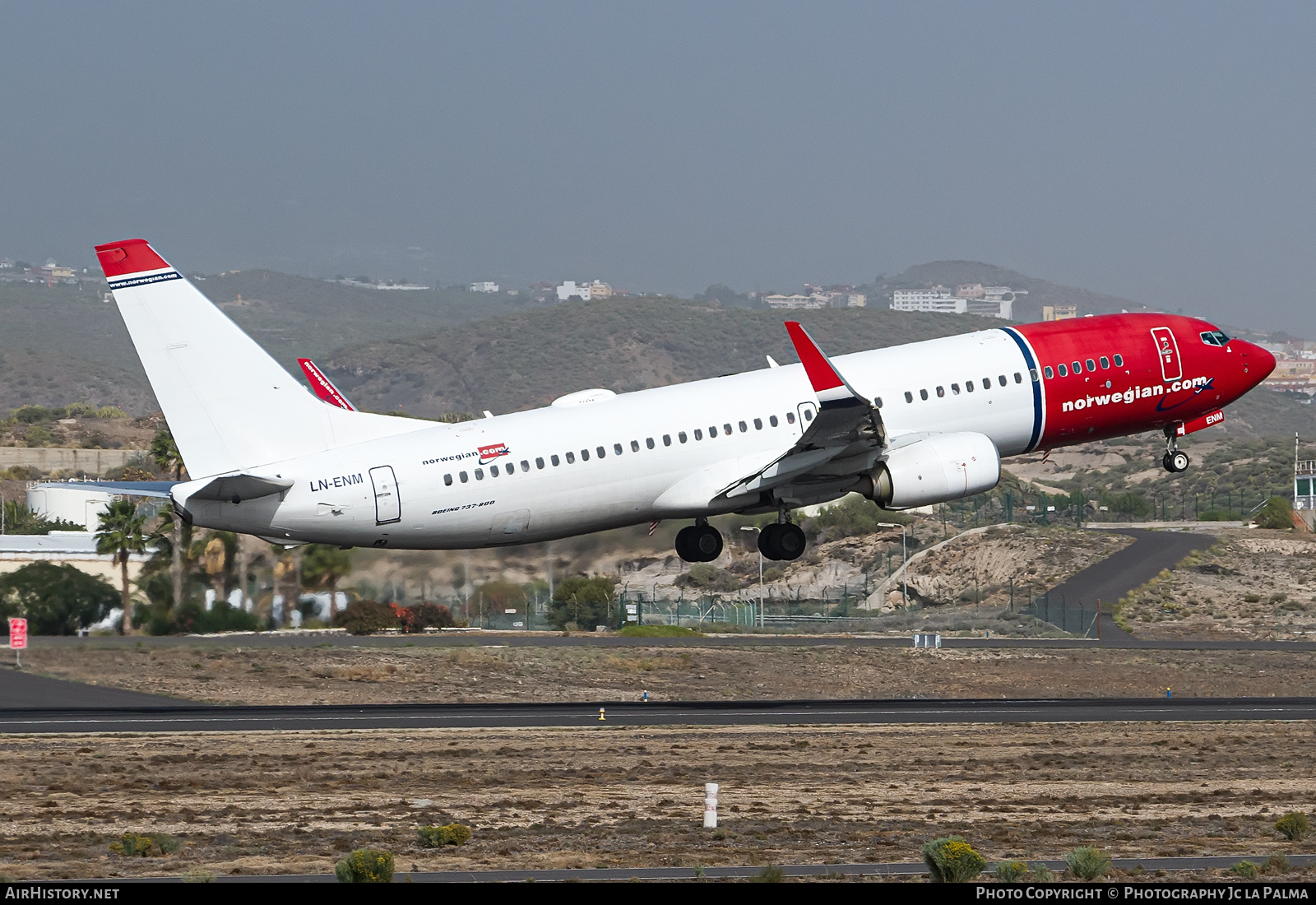 Aircraft Photo of LN-ENM | Boeing 737-8JP | Norwegian | AirHistory.net #634979