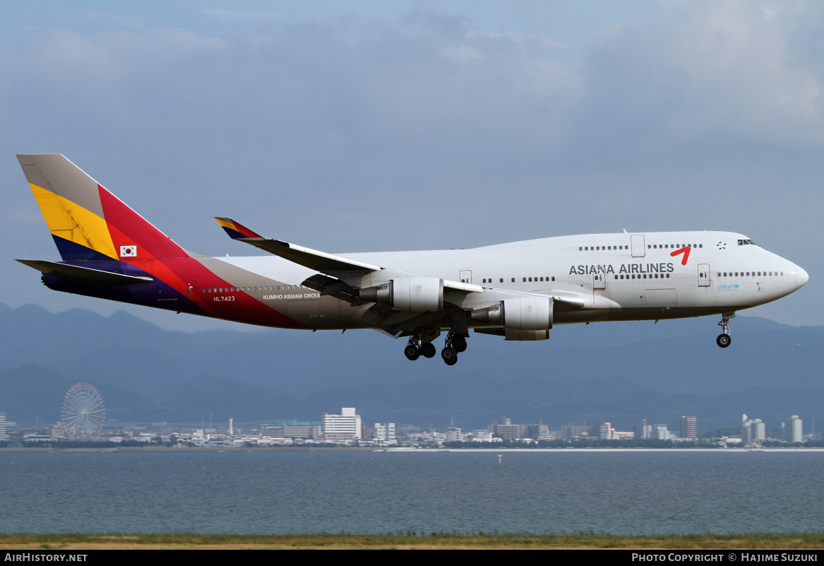 Aircraft Photo of HL7423 | Boeing 747-48EM | Asiana Airlines | AirHistory.net #634986