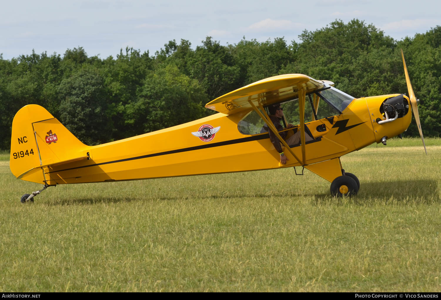 Aircraft Photo of N91944 / NC91944 | Piper J-3C-65 Cub | AirHistory.net #635003