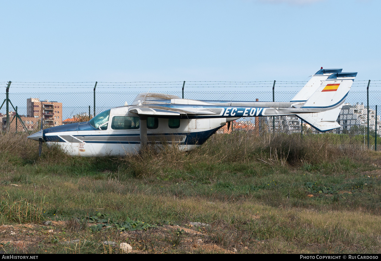 Aircraft Photo of EC-EOV | Cessna 337G Super Skymaster | AirHistory.net #635039