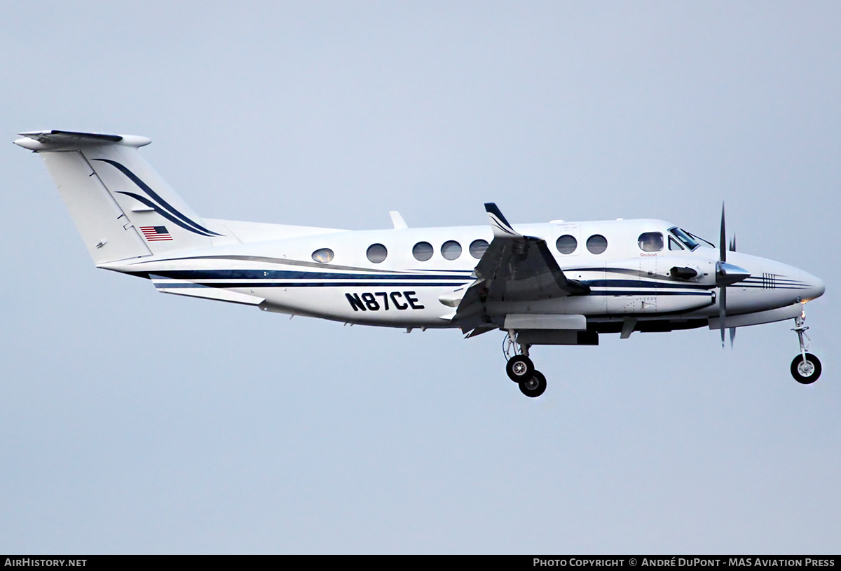 Aircraft Photo of N87CE | Raytheon 350 King Air (B300) | AirHistory.net #635045