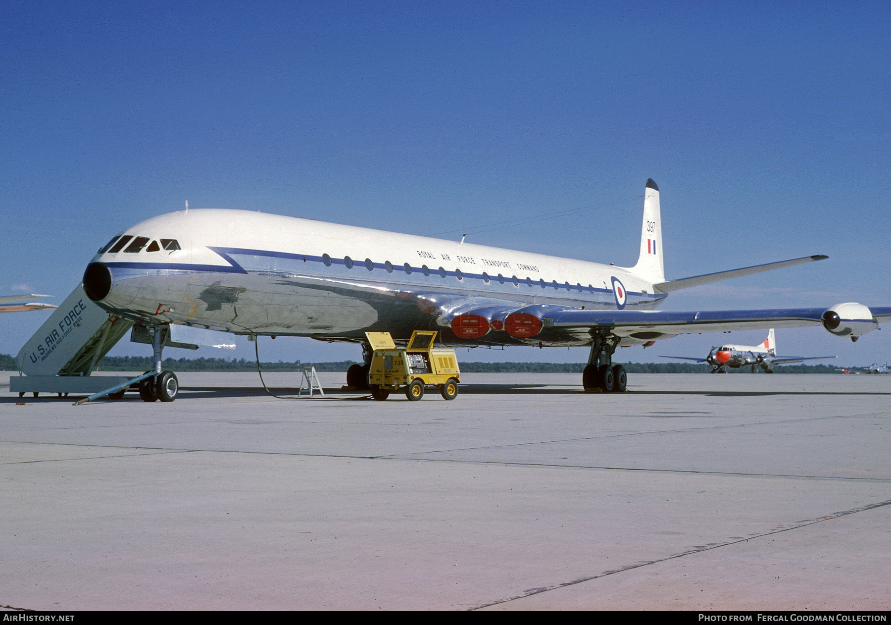 Aircraft Photo of XR397 | De Havilland D.H. 106 Comet C.4 | UK - Air Force | AirHistory.net #635080