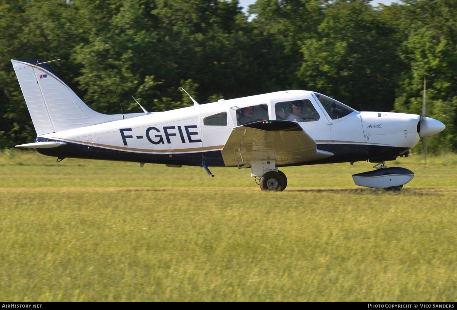 Aircraft Photo of F-GFIE | Piper PA-28-181 Archer II | AirHistory.net #635155