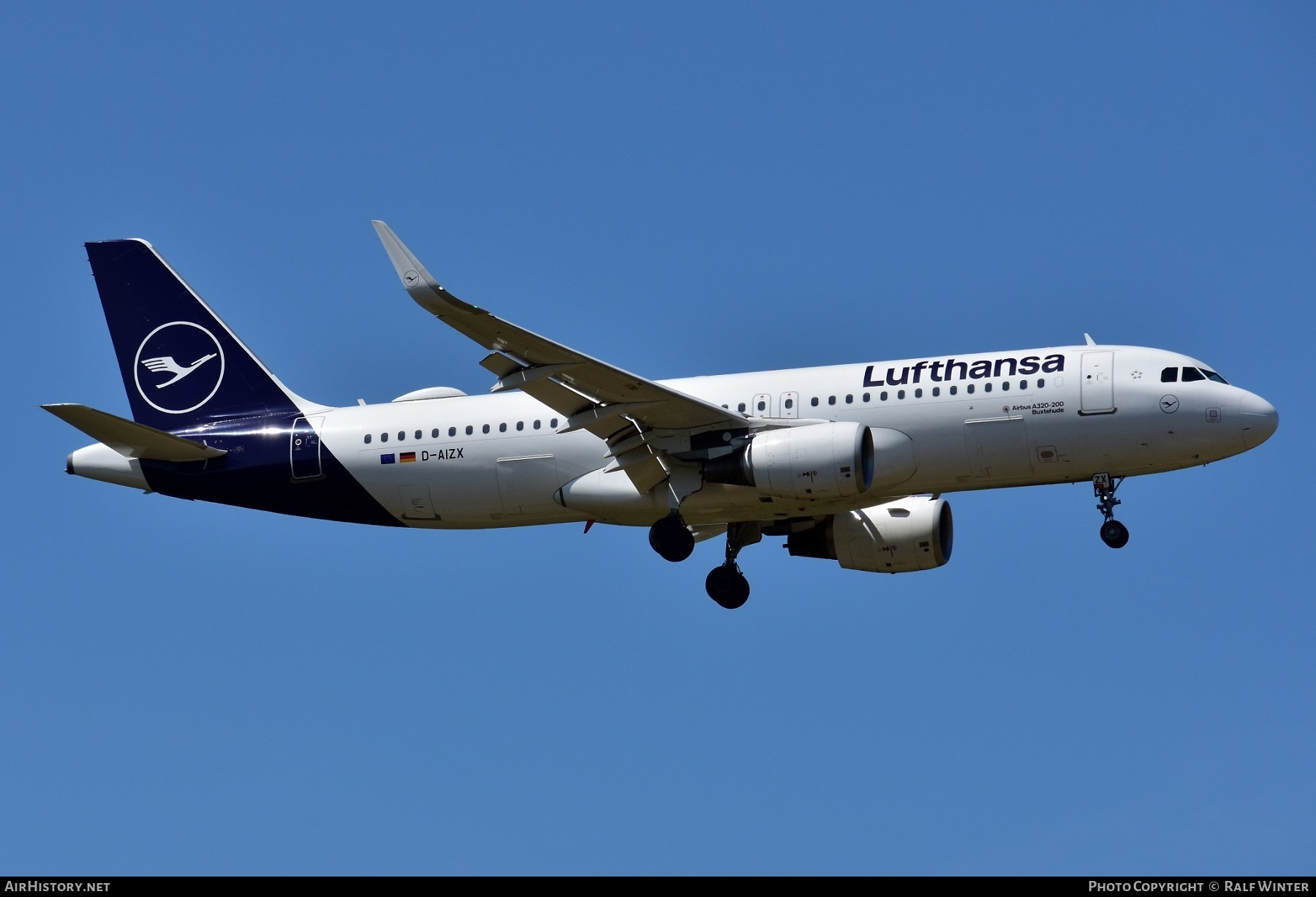 Aircraft Photo of D-AIZX | Airbus A320-214 | Lufthansa | AirHistory.net #635223