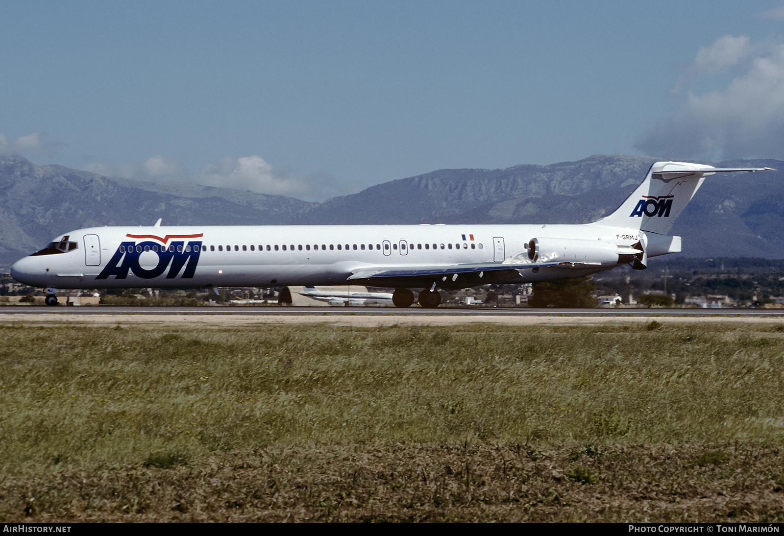 Aircraft Photo of F-GRMJ | McDonnell Douglas MD-83 (DC-9-83) | AOM French Airlines | AirHistory.net #635233