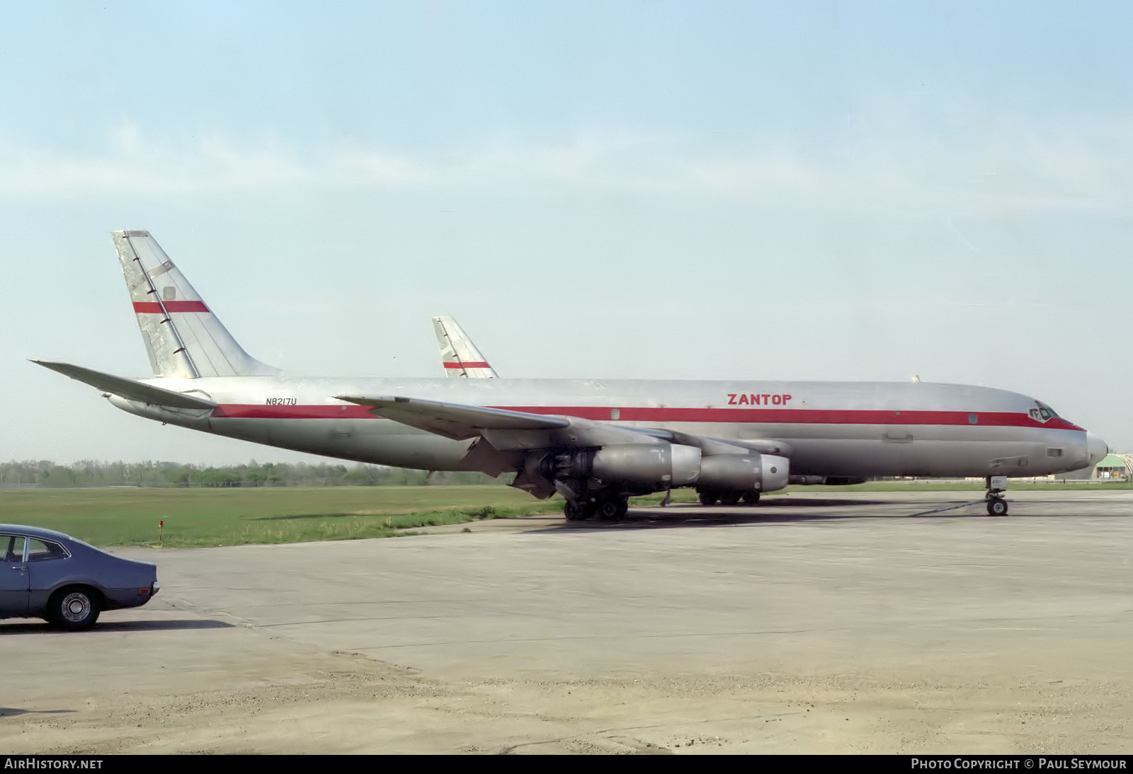 Aircraft Photo of N8217U | Douglas DC-8-33(F) | Zantop International Airlines | AirHistory.net #635274