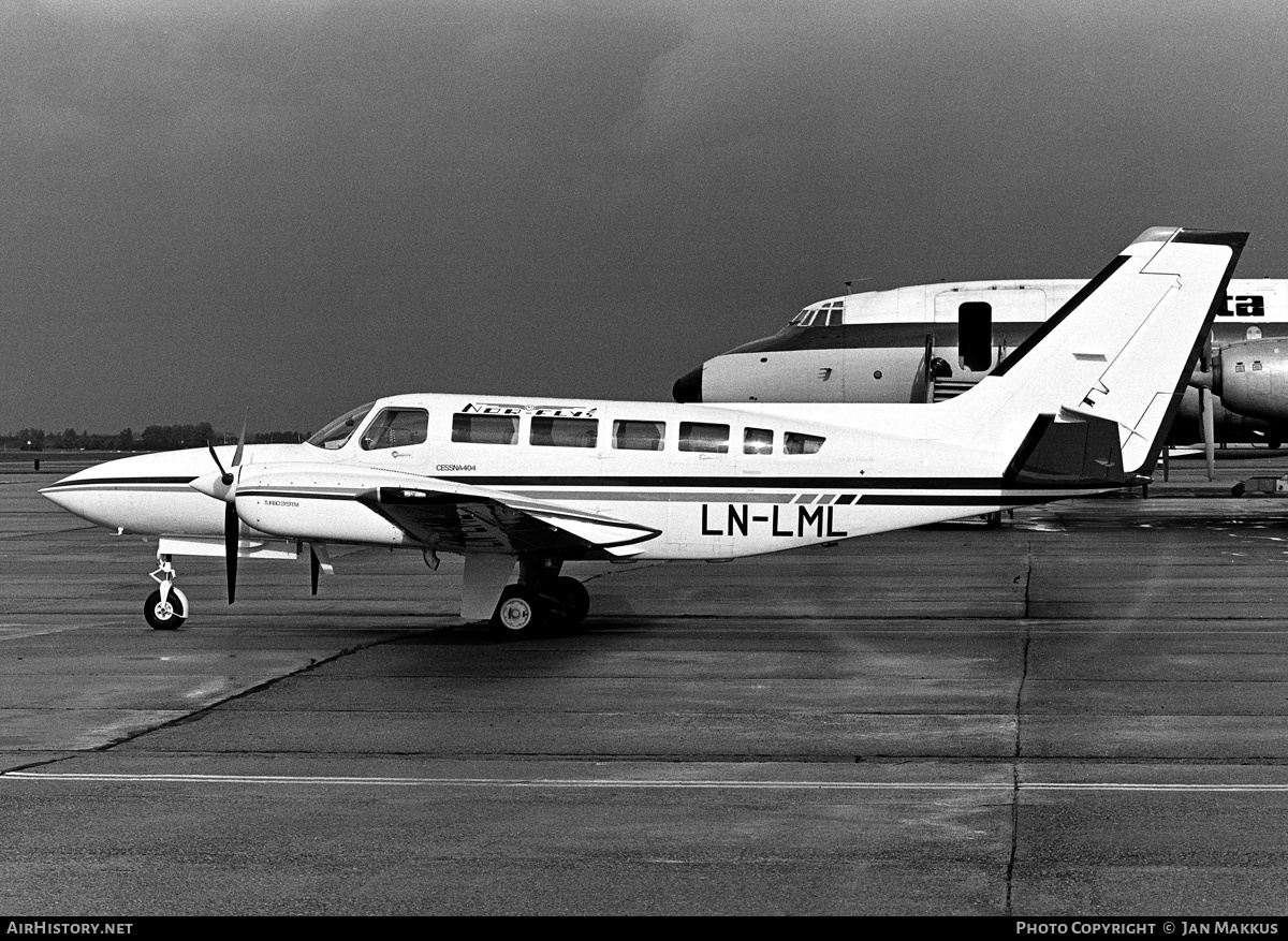 Aircraft Photo of LN-LML | Cessna 404 Titan Courier-II | Nor-Fly | AirHistory.net #635313