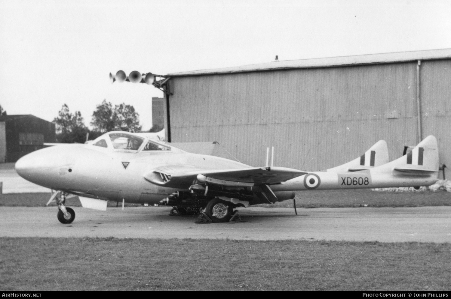 Aircraft Photo of XD608 | De Havilland D.H. 115 Vampire T11 | UK - Air Force | AirHistory.net #635322