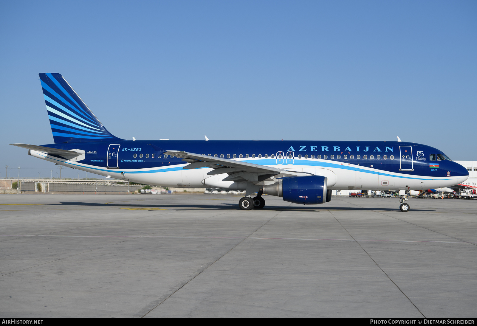 Aircraft Photo of 4K-AZ83 | Airbus A320-214 | Azerbaijan Airlines - AZAL - AHY | AirHistory.net #635493