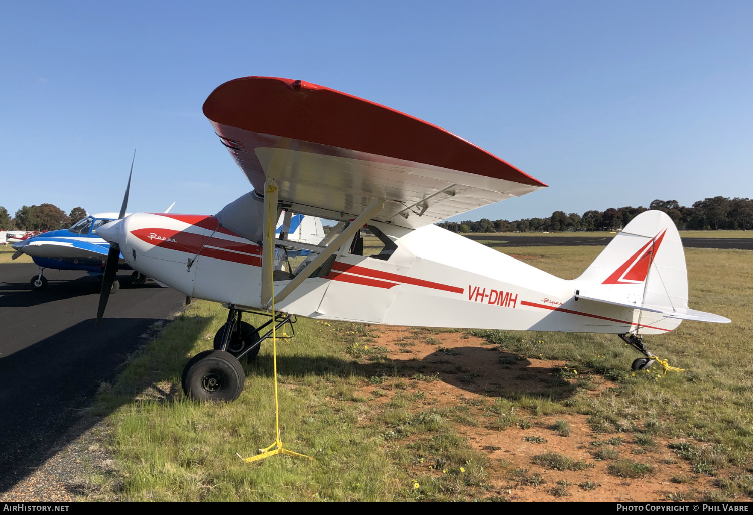 Aircraft Photo of VH-DMH | Piper PA-22-150 Tri-Pacer | AirHistory.net #635654