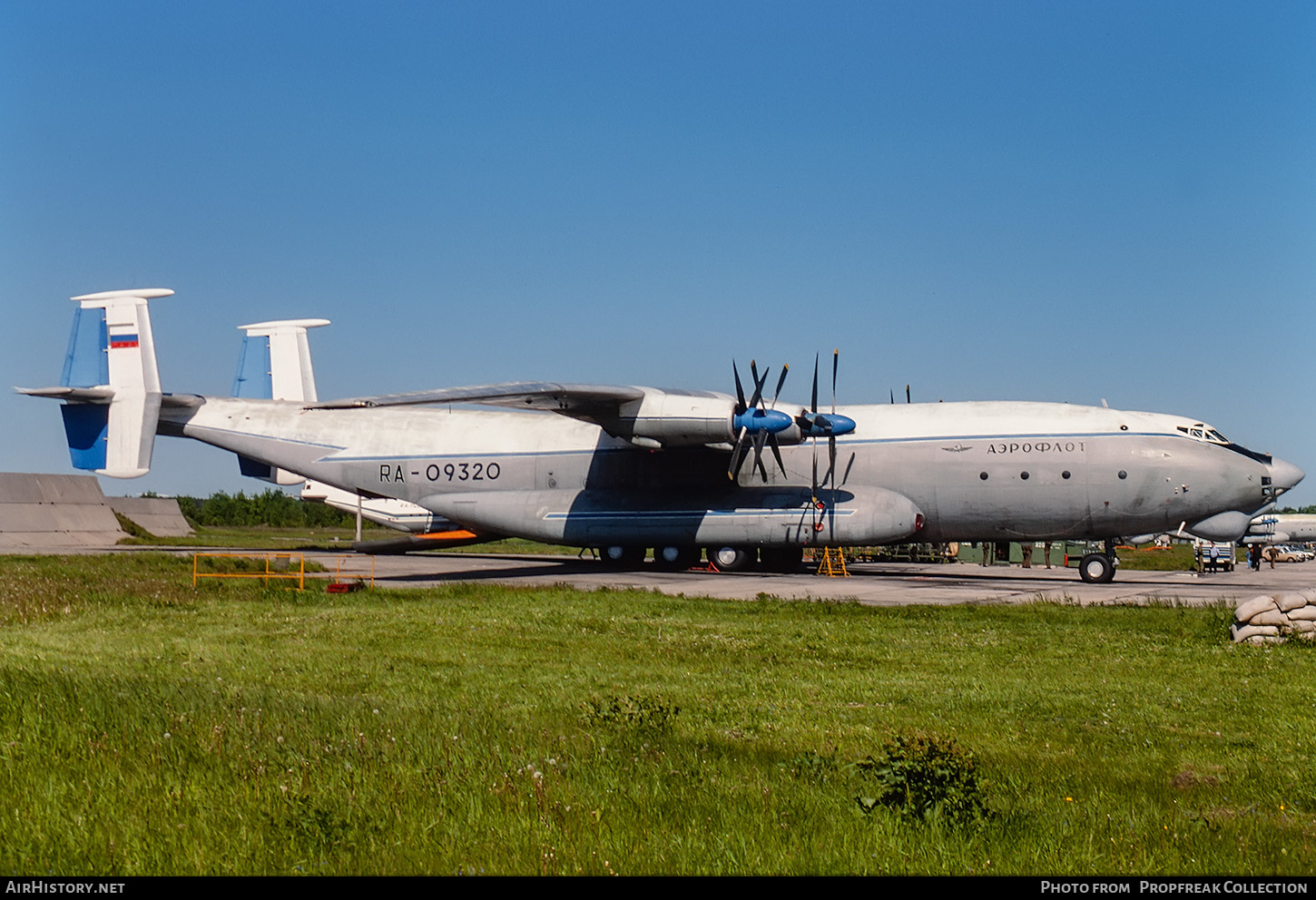 Aircraft Photo of RA-09320 | Antonov An-22A Antei | Aeroflot | AirHistory.net #635710