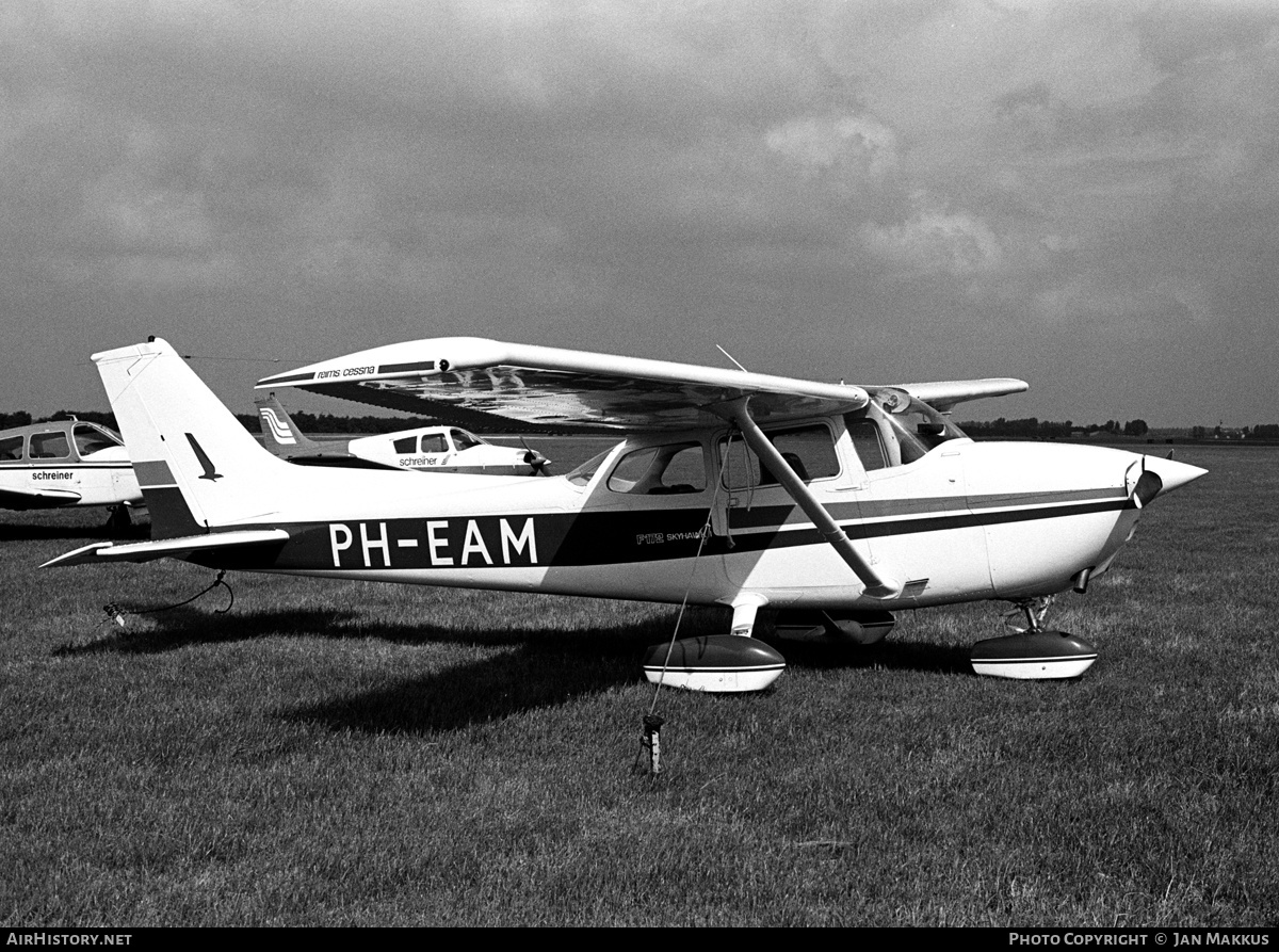 Aircraft Photo of PH-EAM | Reims F172N Skyhawk 100 | Vliegclub Schiphol | AirHistory.net #635751