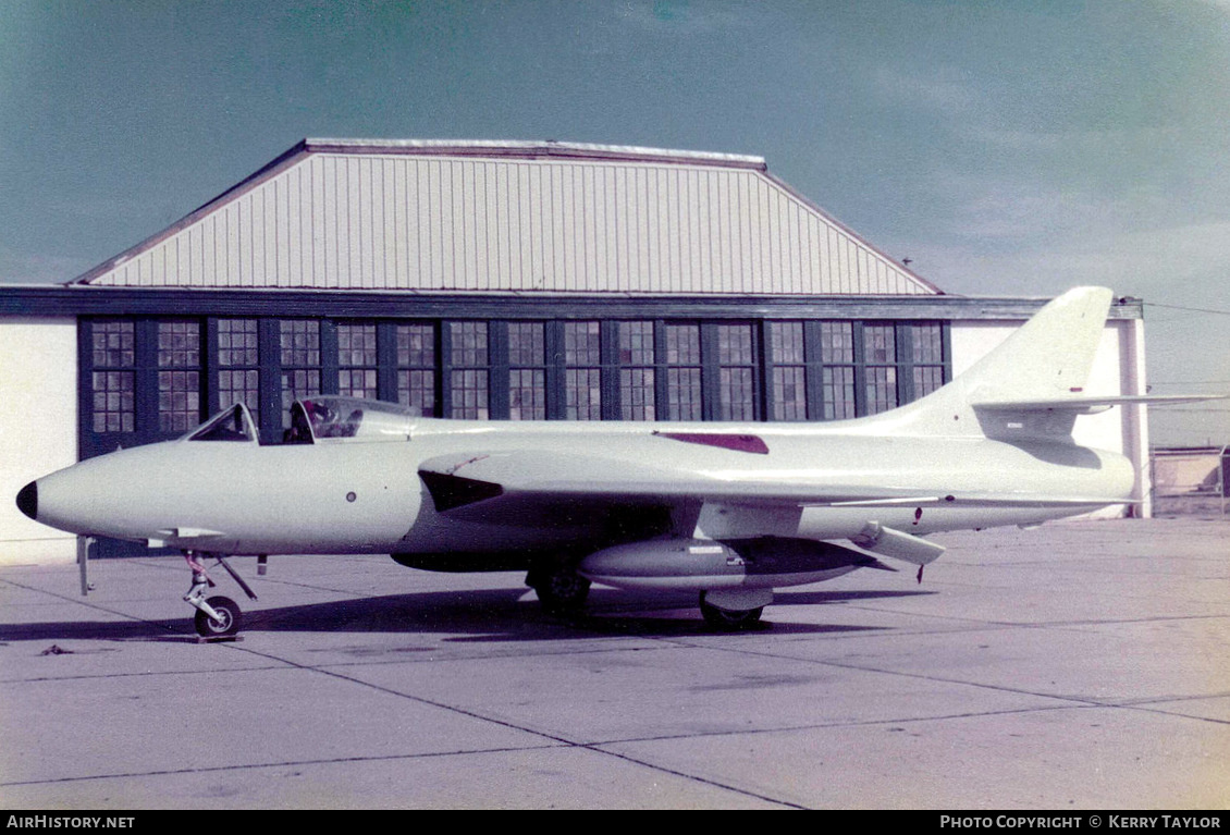 Aircraft Photo of N72602 | Hawker Hunter F51 | AirHistory.net #635790