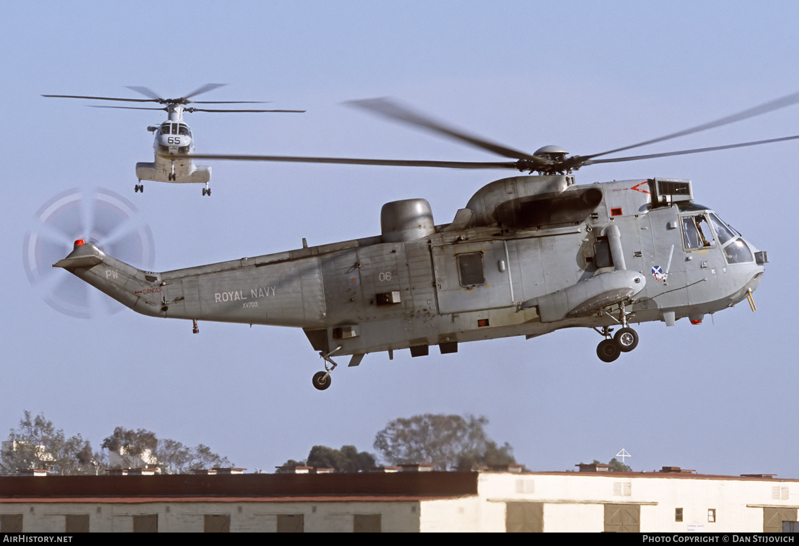 Aircraft Photo of XV703 | Westland WS-61 Sea King HAS6 | UK - Navy | AirHistory.net #635803