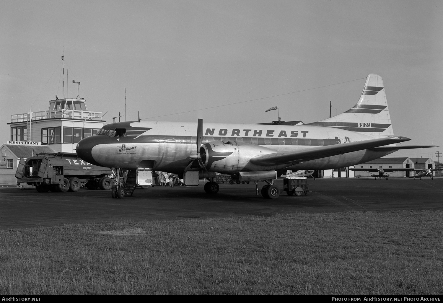 Aircraft Photo of N19241 | Convair 240-13 | Northeast Airlines | AirHistory.net #635831