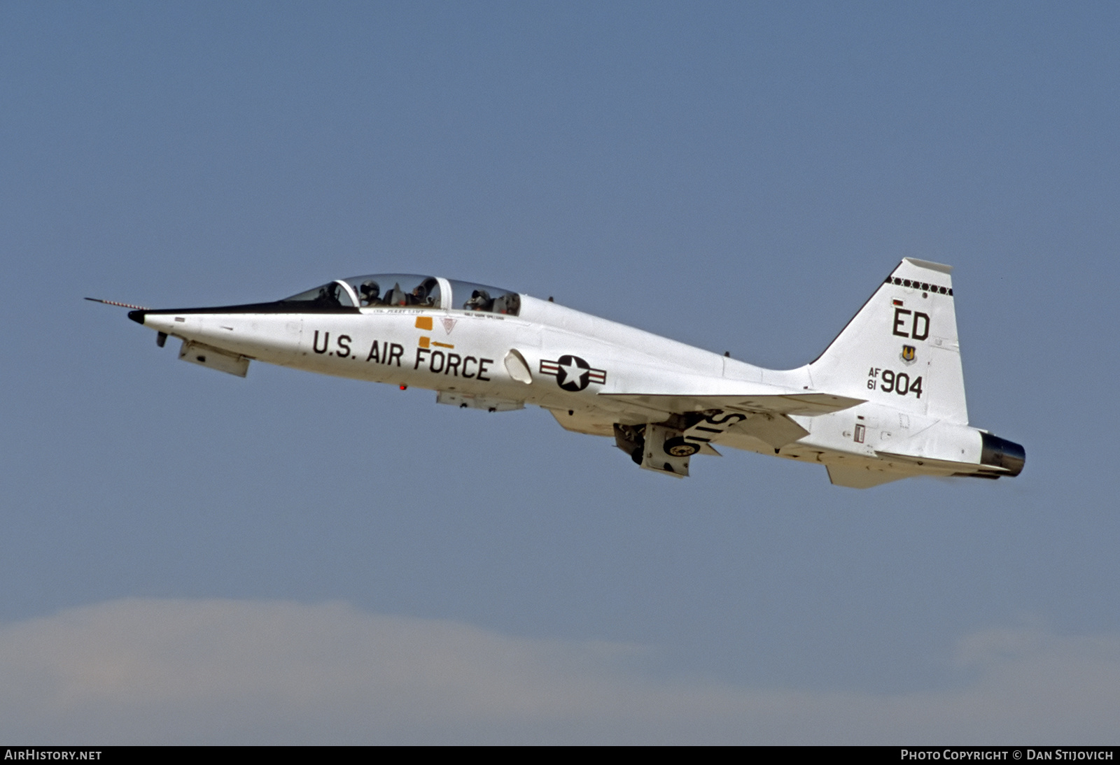 Aircraft Photo of 61-0904 / AF61-904 | Northrop AT-38B Talon | USA - Air Force | AirHistory.net #635940