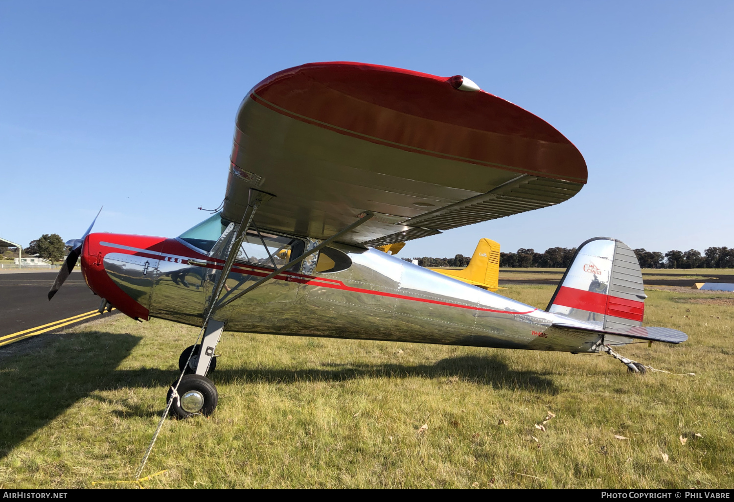 Aircraft Photo of VH-MMG | Cessna 140 | AirHistory.net #635971