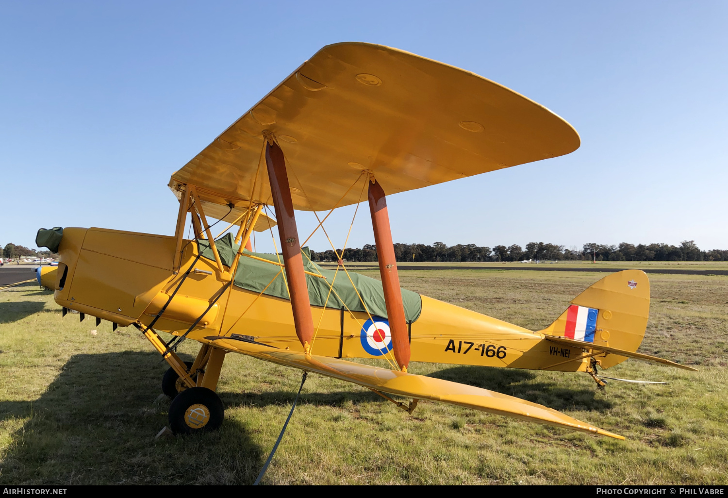 Aircraft Photo of VH-NEI / A17-166 | De Havilland D.H. 82A Tiger Moth | Australia - Air Force | AirHistory.net #636020