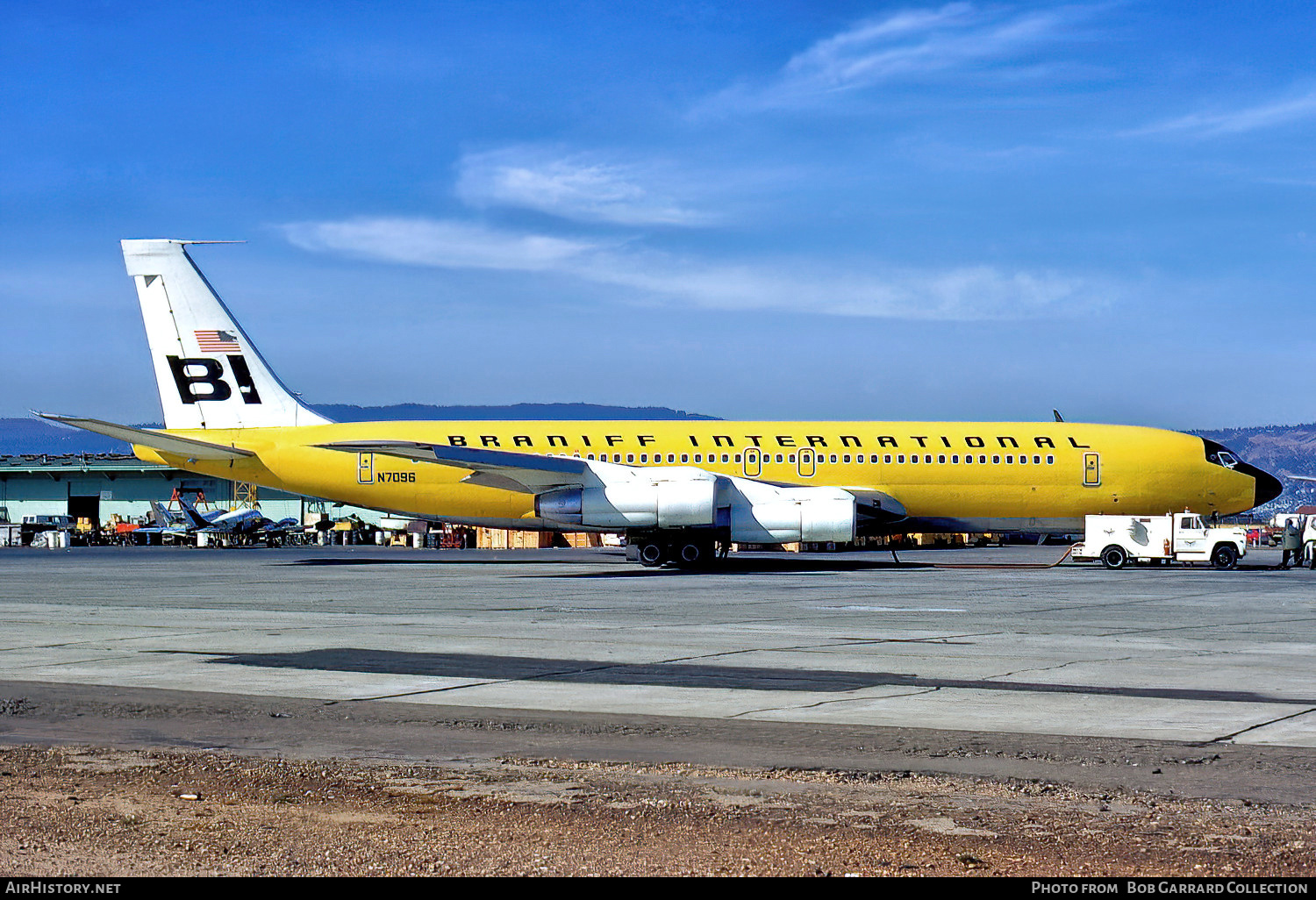 Aircraft Photo of N7096 | Boeing 707-327C | Braniff International Airways | AirHistory.net #636035