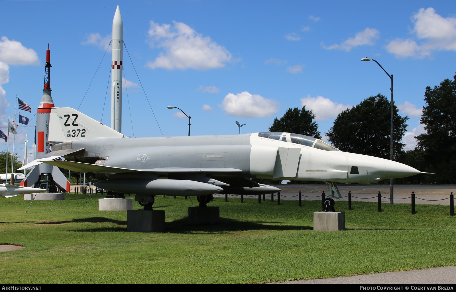 Aircraft Photo of 69-0372 / AF69-372 | McDonnell Douglas RF-4C Phantom II | USA - Air Force | AirHistory.net #636130
