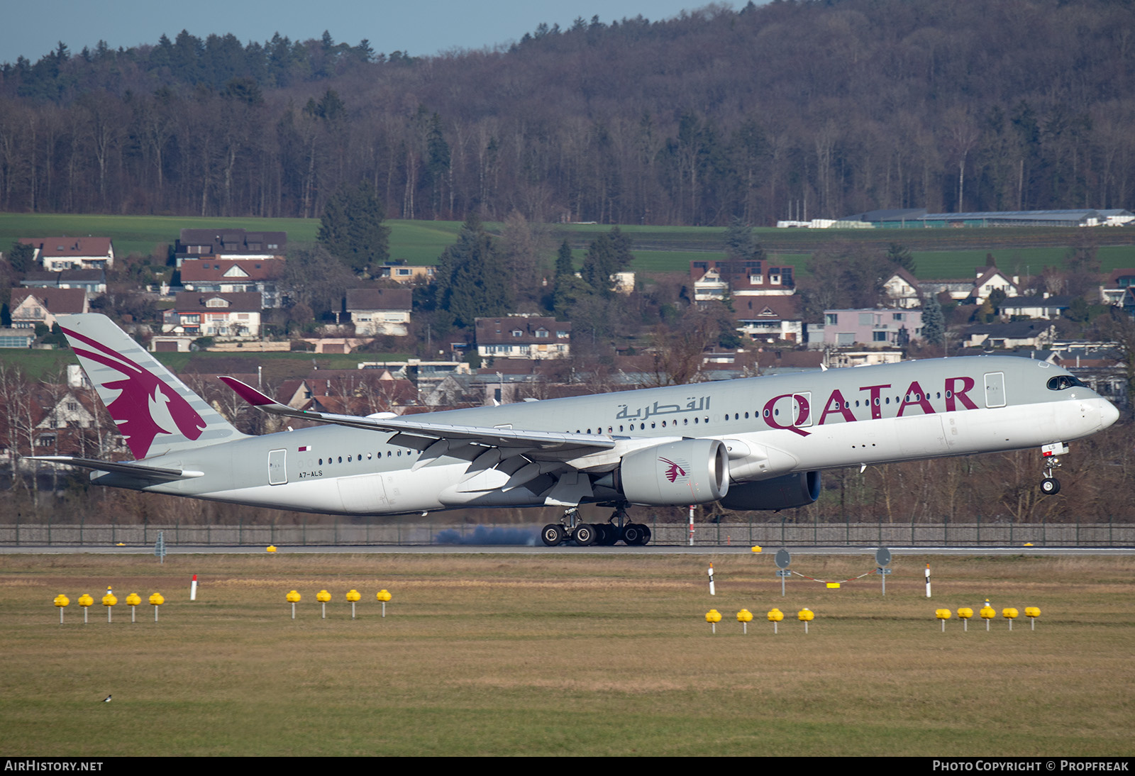 Aircraft Photo of A7-ALS | Airbus A350-941 | Qatar Airways | AirHistory.net #636227