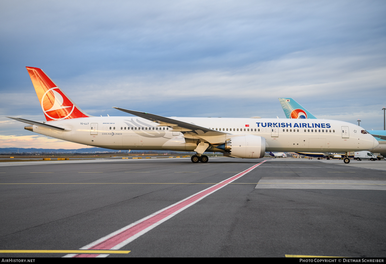 Aircraft Photo of TC-LLT | Boeing 787-9 Dreamliner | Turkish Airlines | AirHistory.net #636341
