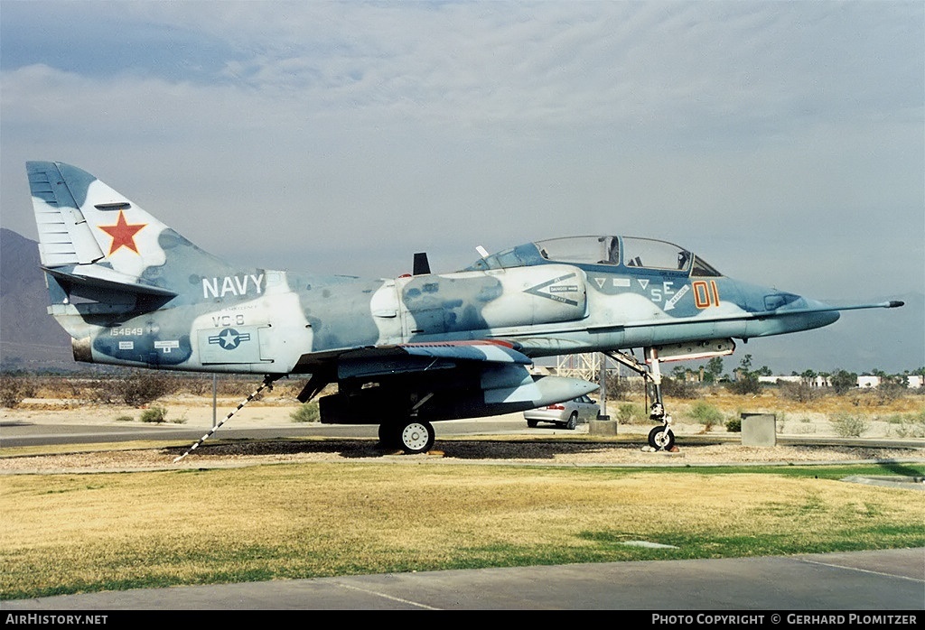 Aircraft Photo of 154649 | McDonnell Douglas TA-4J Skyhawk | USA - Navy | AirHistory.net #636359