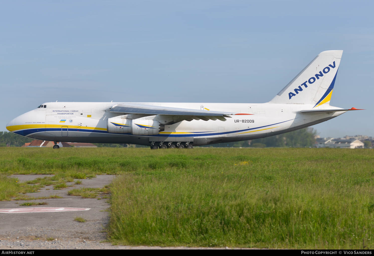 Aircraft Photo of UR-82009 | Antonov An-124-100M-150 Ruslan | Antonov Airlines | AirHistory.net #636411