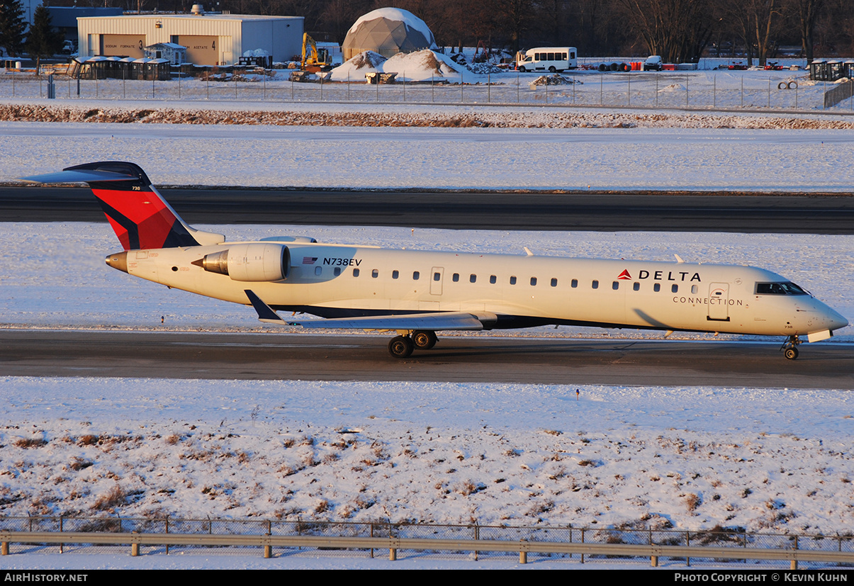 Aircraft Photo of N738EV | Bombardier CRJ-701ER (CL-600-2C10) | Delta Connection | AirHistory.net #636463