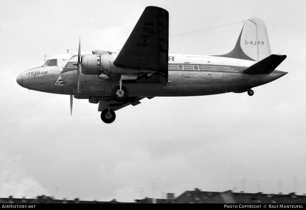 Aircraft Photo of G-AJFR | Vickers 627 Viking 1B | Tradair | AirHistory.net #636466