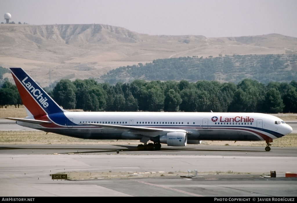 Aircraft Photo of CC-CEU | Boeing 767-33A/ER | LAN Chile - Línea Aérea Nacional | AirHistory.net #636488