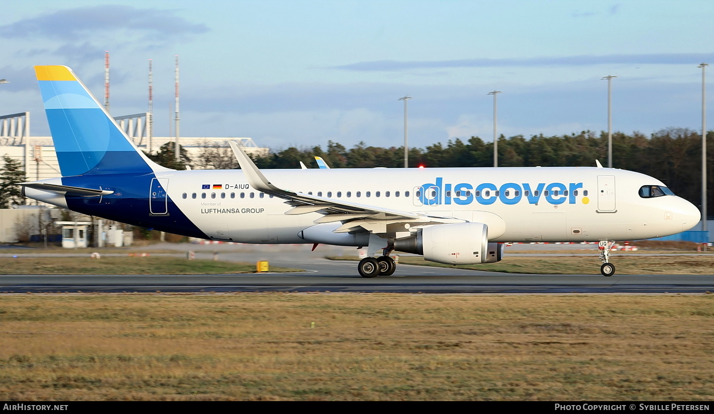 Aircraft Photo of D-AIUQ | Airbus A320-214 | Discover Airlines | AirHistory.net #636494