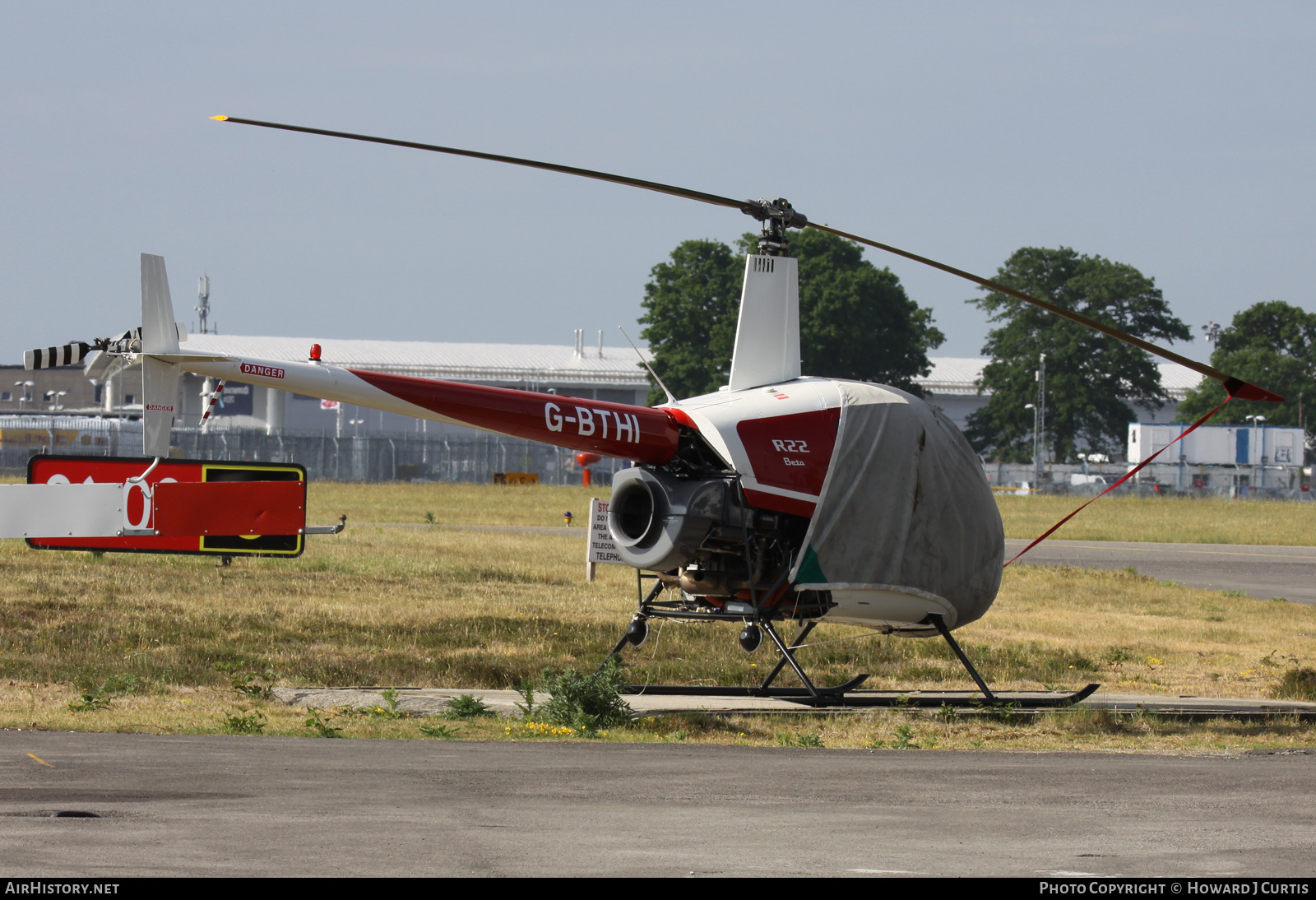 Aircraft Photo of G-BTHI | Robinson R-22 Beta | AirHistory.net #636507