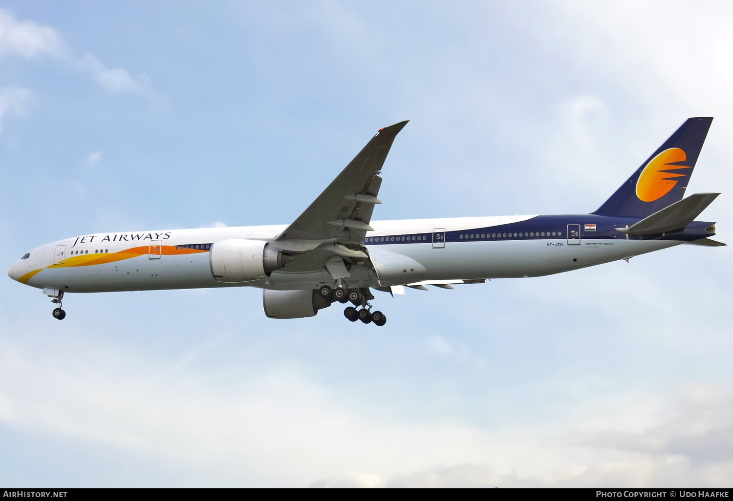 Aircraft Photo of VT-JEH | Boeing 777-35R/ER | Jet Airways | AirHistory.net #636547