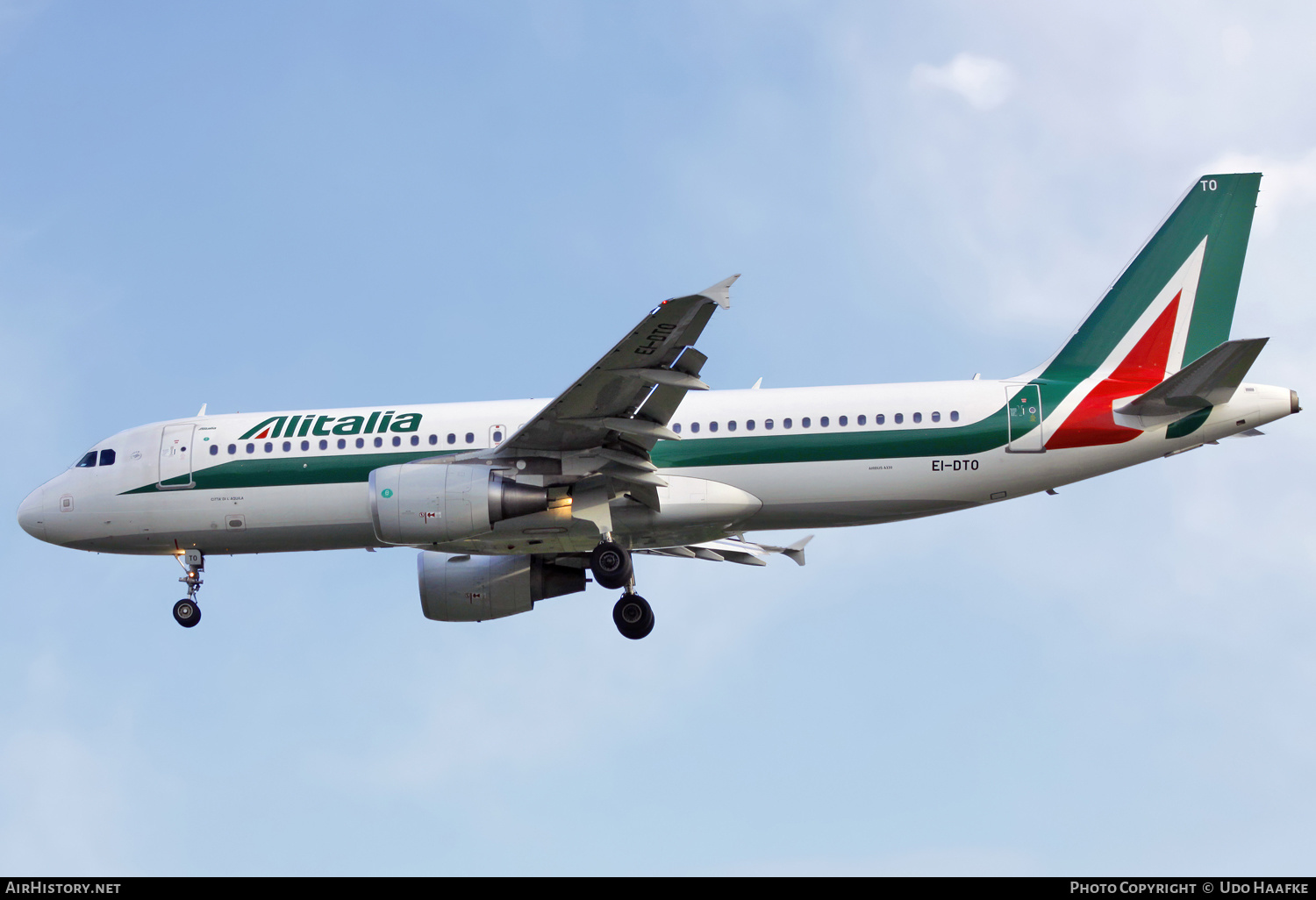 Aircraft Photo of EI-DTO | Airbus A320-216 | Alitalia | AirHistory.net #636577