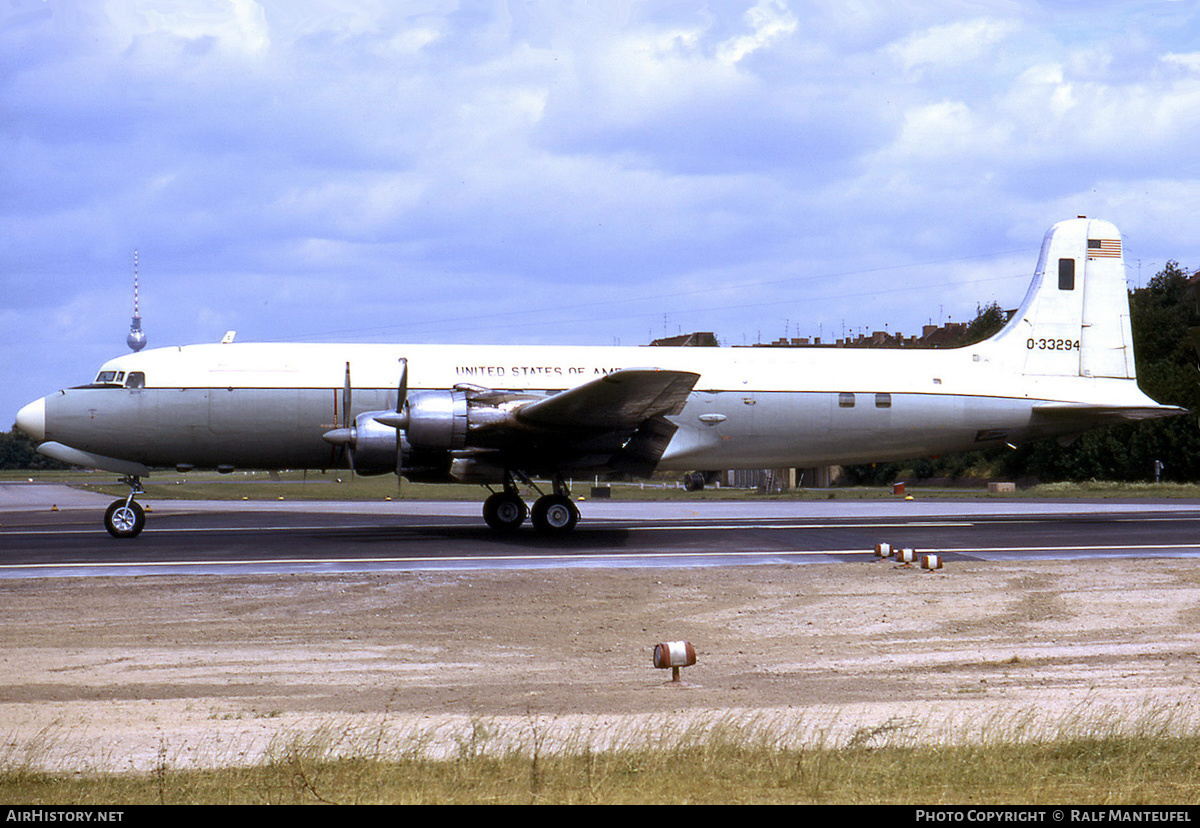 Aircraft Photo of 53-3294 / 0-33294 | Douglas C-118A Liftmaster (DC-6A) | USA - Air Force | AirHistory.net #636610