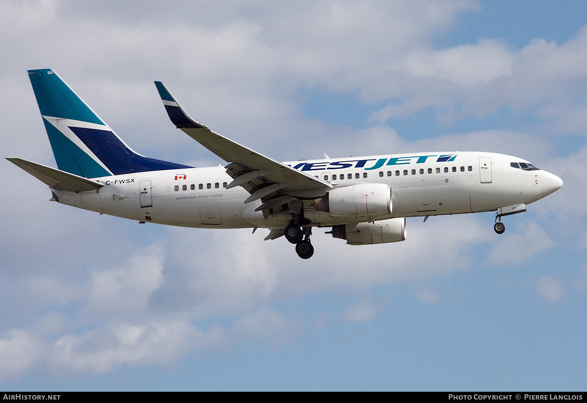 Aircraft Photo of C-FWSX | Boeing 737-7CT | WestJet | AirHistory.net #636653